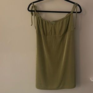 Pascsun Kendall & Kylie green dress
